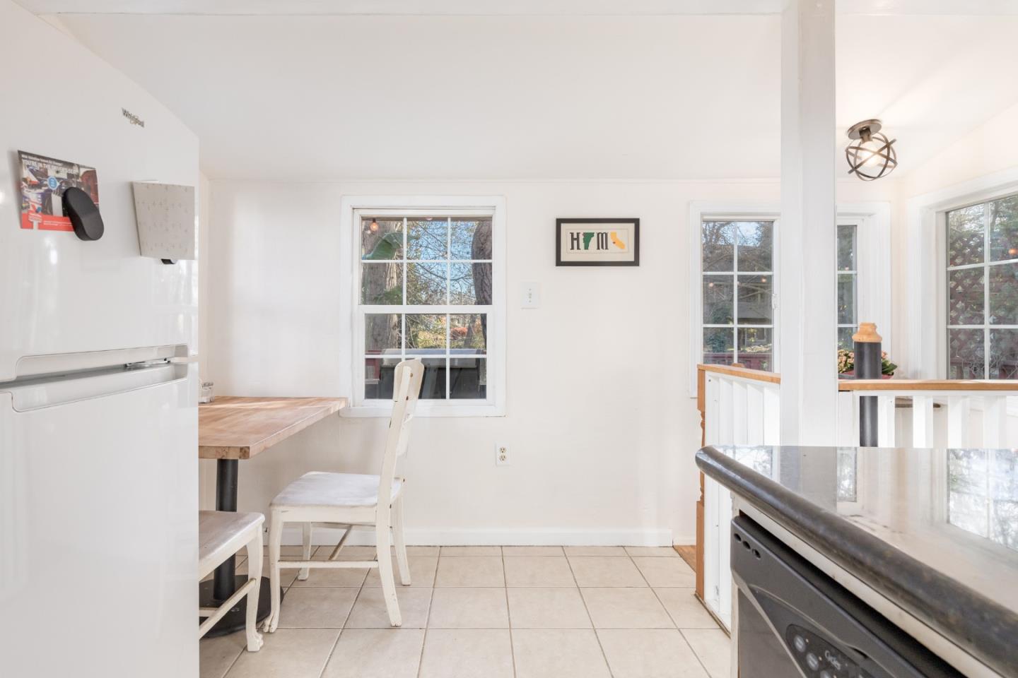 4660 Wharf Road Soquel, CA 95073 - Photo 10 of 32 Gallery Image 10