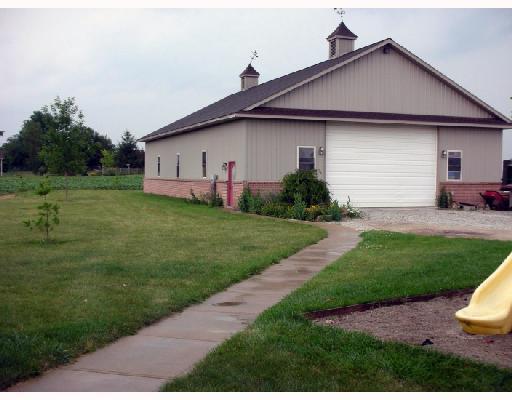 2050 Troy Urbana Road Troy, OH 45373 - Photo 2 of 7
