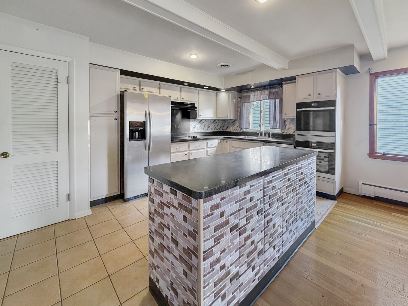 1318 Ridgefield Road Freeport, IL 61032 - Photo 11 of 46