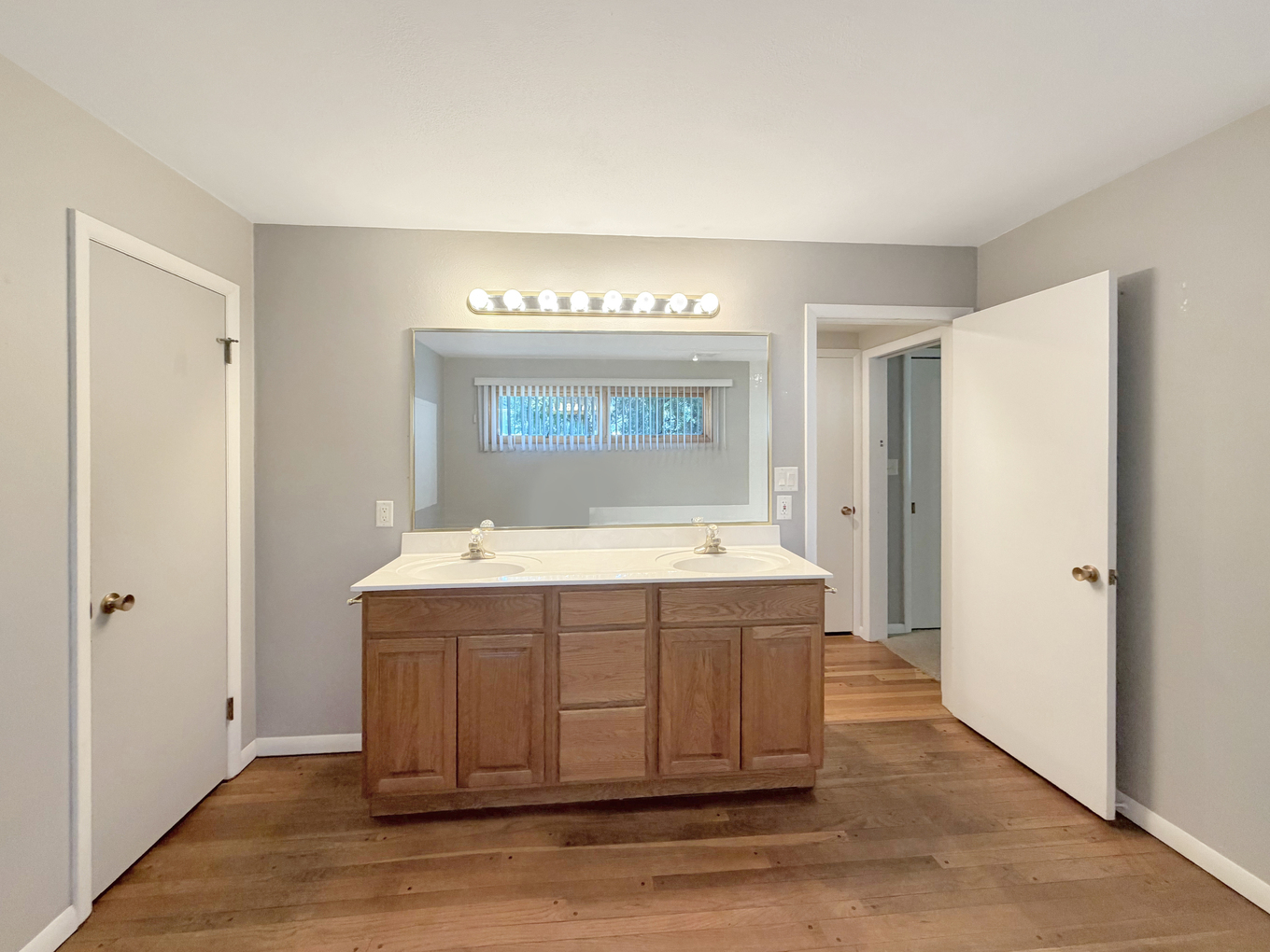 1318 Ridgefield Road Freeport, IL 61032 - Photo 26 of 46