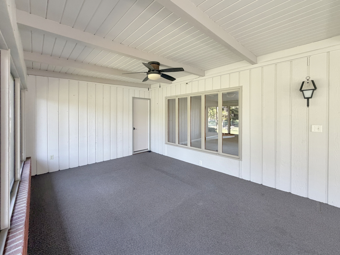 1318 Ridgefield Road Freeport, IL 61032 - Photo 8 of 46