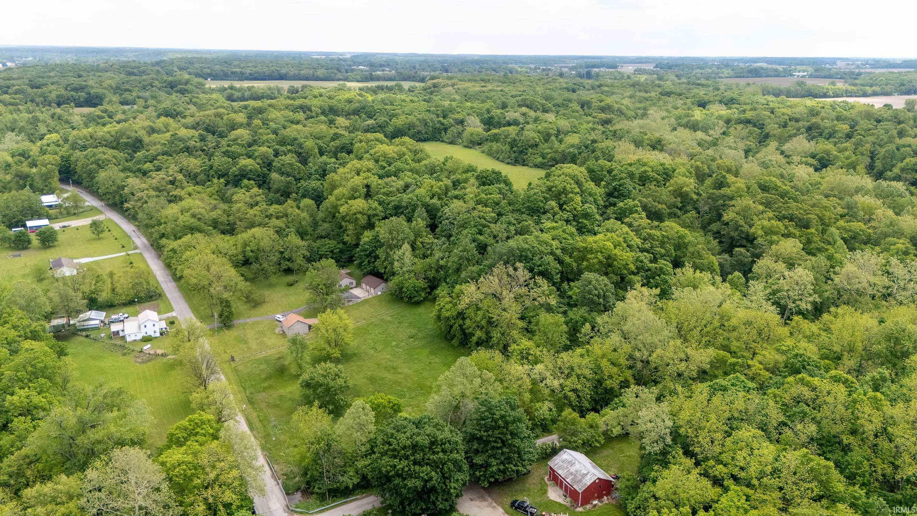 3915 West River Road Peru, IN 46970 - Photo 31 of 36