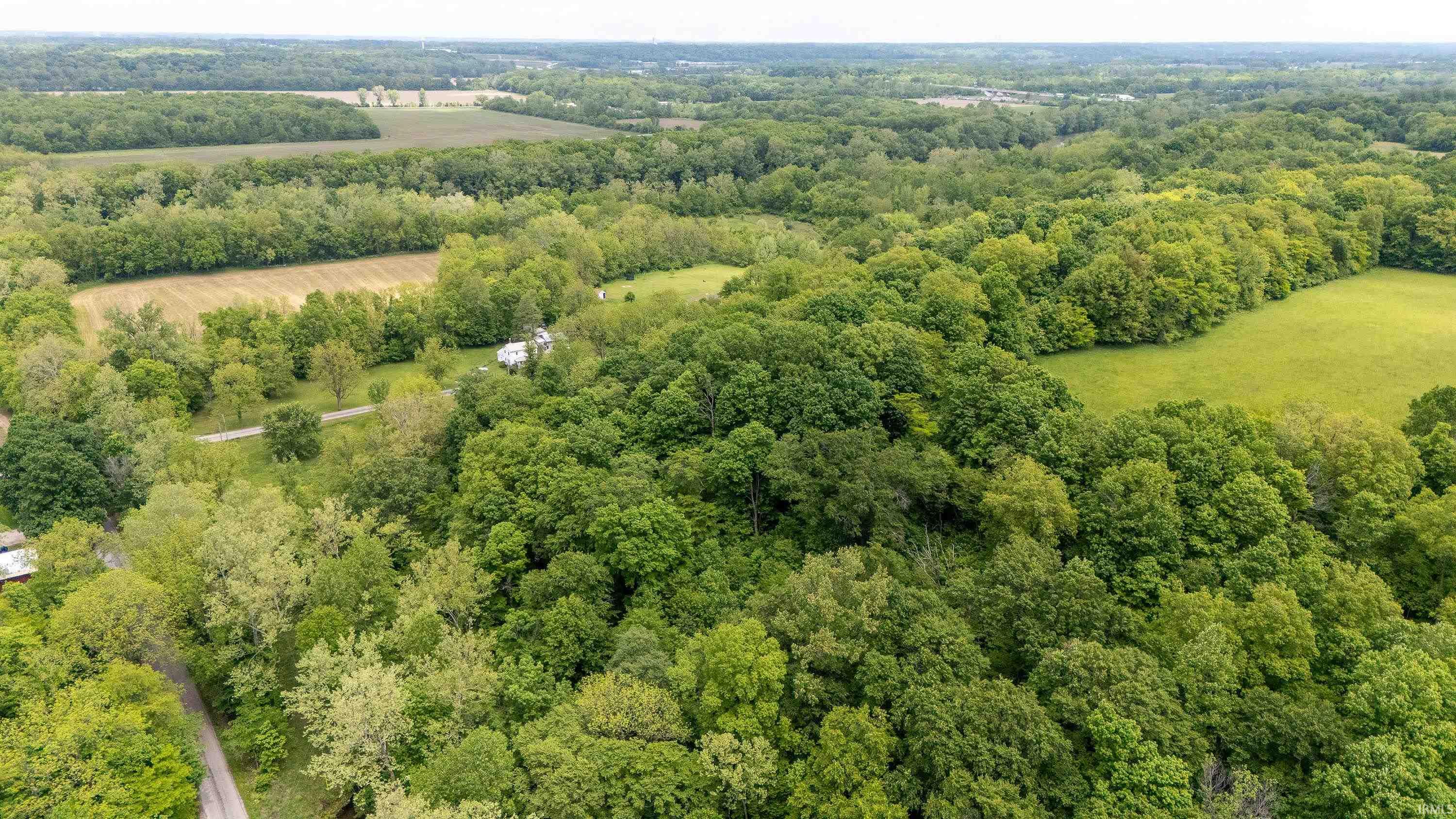 3915 West River Road Peru, IN 46970 - Photo 32 of 36