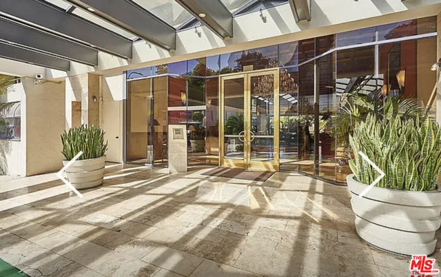 $3,350 | 121 South Hope Street, Unit 102, Los Angeles, CA 90012