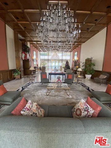 $3,350 | 121 South Hope Street, Unit 102, Los Angeles, CA 90012