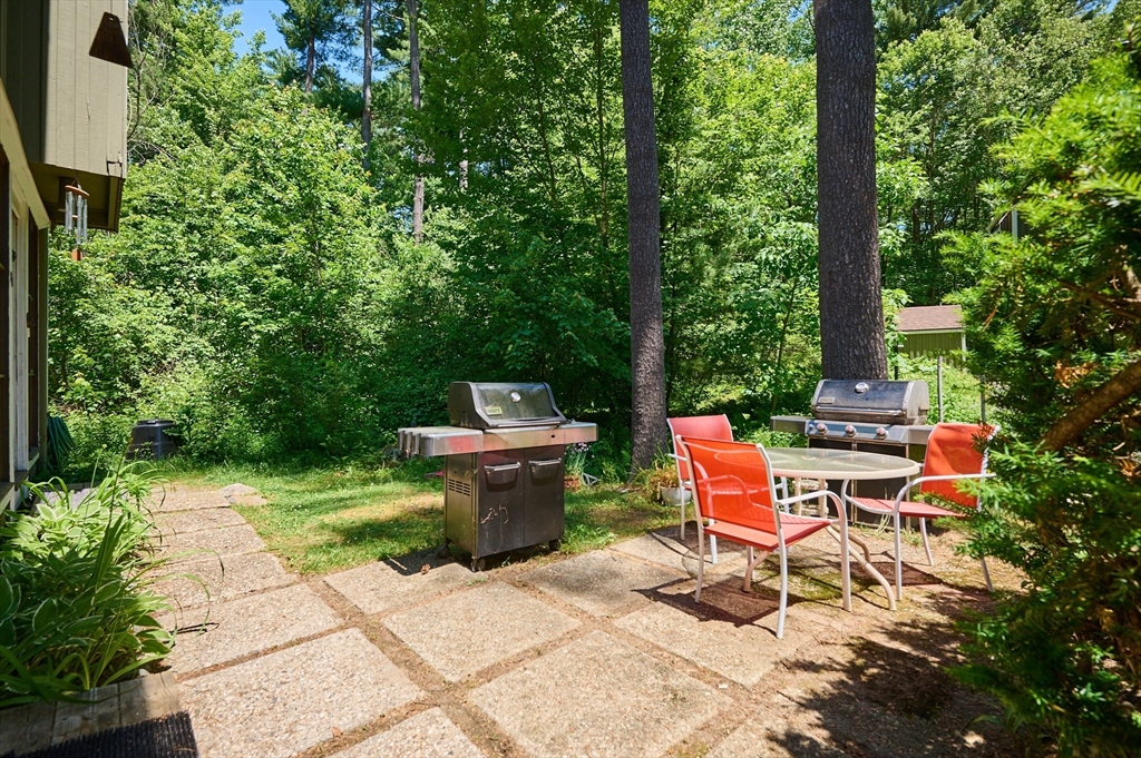 83 Crossbrook Avenue, Unit 83 Amherst, MA 01002 - Photo 2 of 30