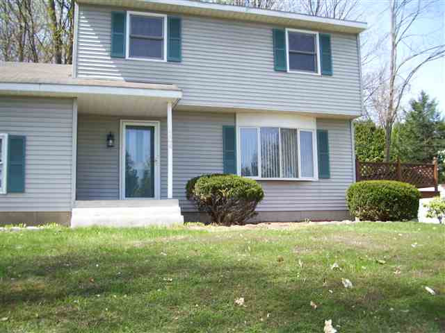 104 Putnam Road Rotterdam, NY 12306 - Photo 2 of 12 Photo 2
