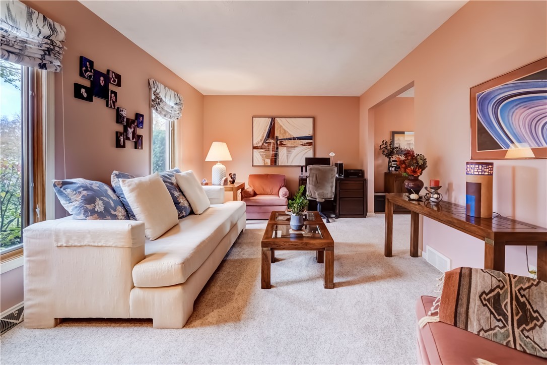 22 Pennicott Circle Penfield, NY 14526 - Photo 14 of 44 Plenty of natural light!