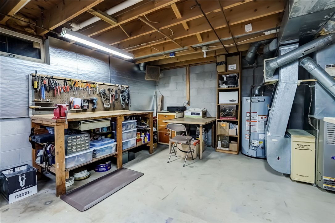 22 Pennicott Circle Penfield, NY 14526 - Photo 42 of 44 Utility room/workshop