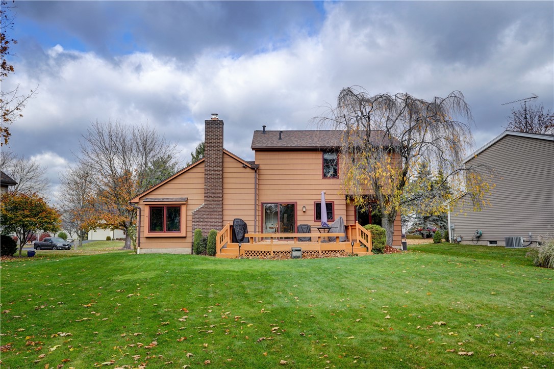 22 Pennicott Circle Penfield, NY 14526 - Photo 6 of 44