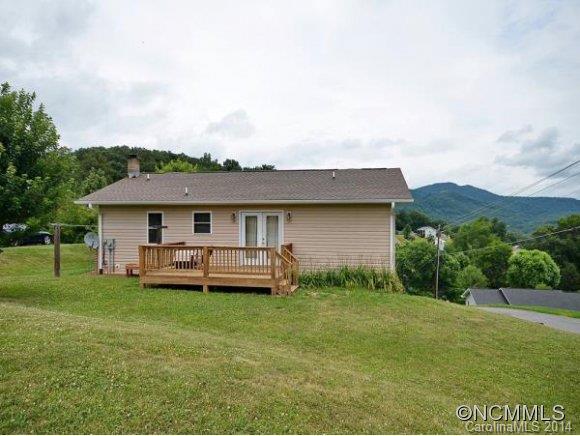 54 Alpine Way Clyde, NC 28721 - Photo 2 of 14