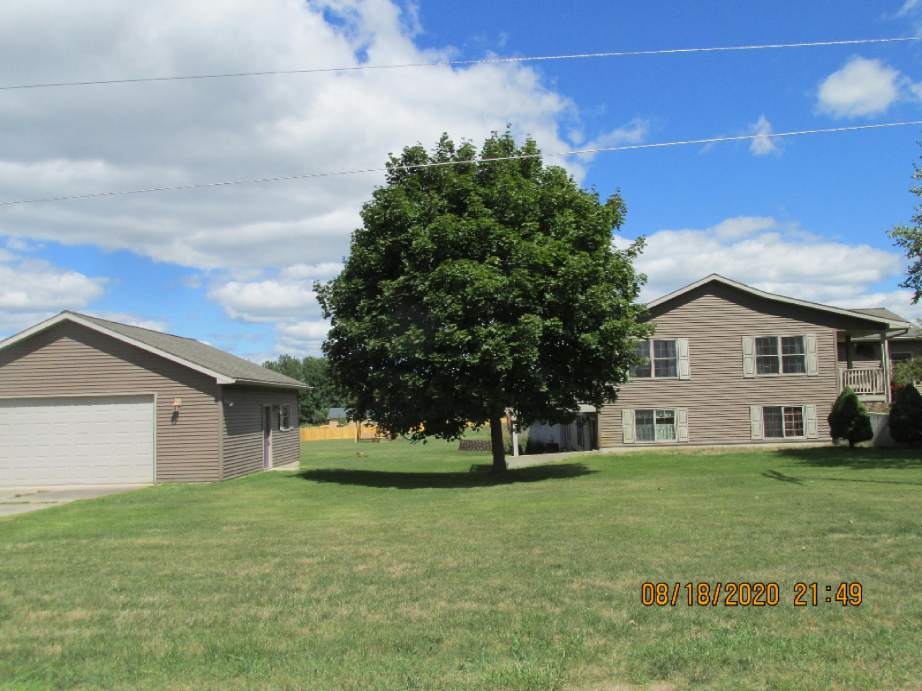 10200 Tamarack Road Lakeview, MI 48850 - Photo 2 of 20 IMG_0908