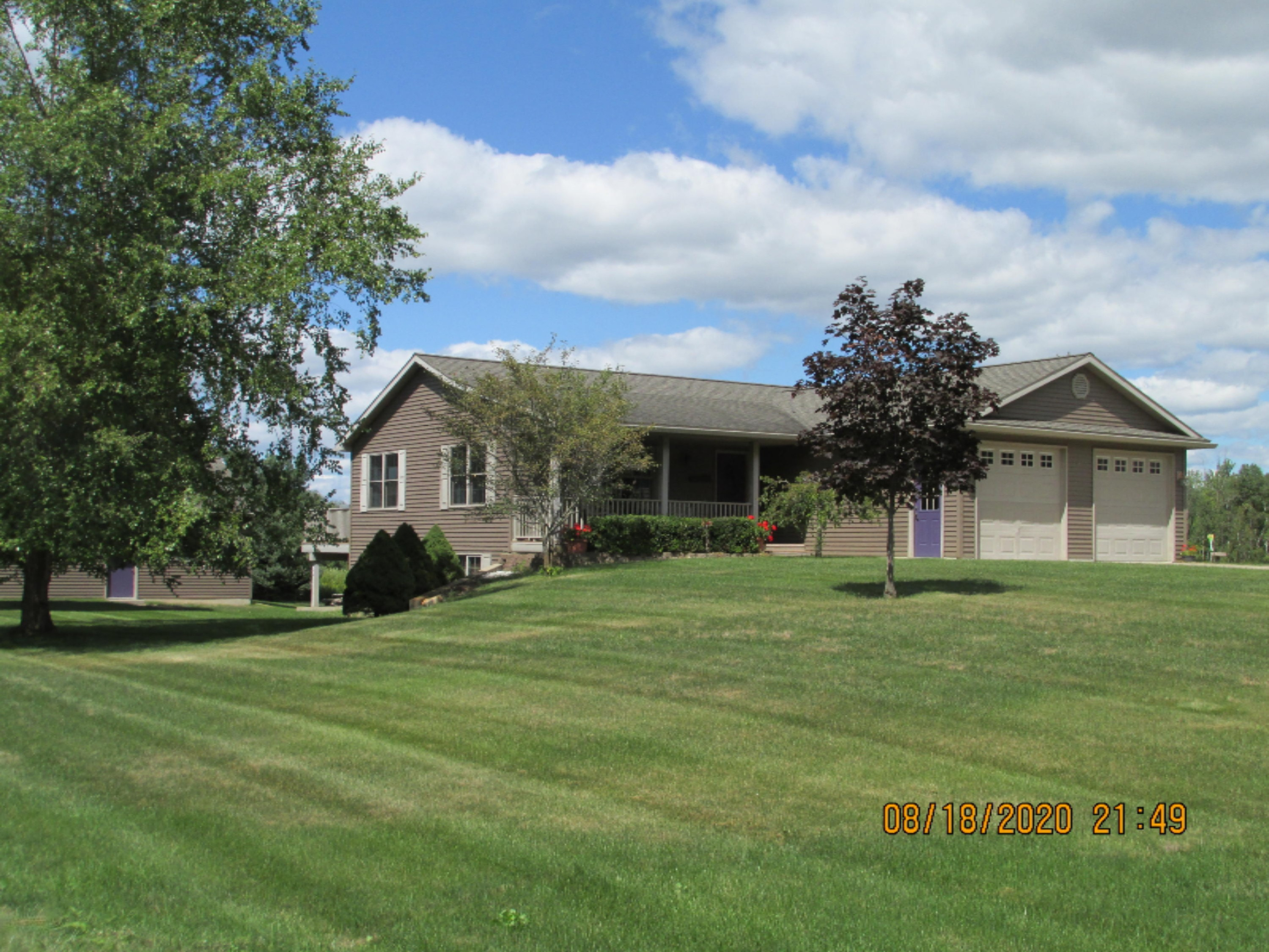 10200 Tamarack Road Lakeview, MI 48850 - Photo 3 of 20 IMG_0911