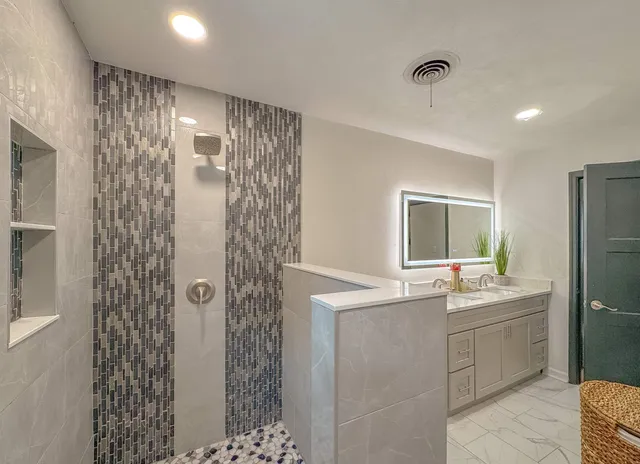 $4,650 | 1044 Seminole Drive, Tallahassee, FL 32301