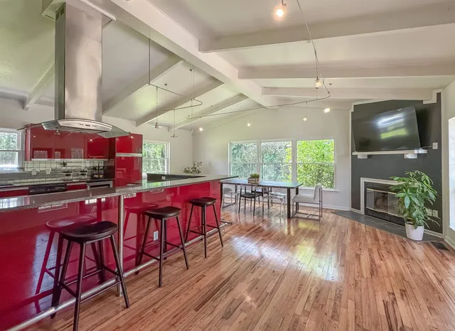 $4,650 | 1044 Seminole Drive, Tallahassee, FL 32301