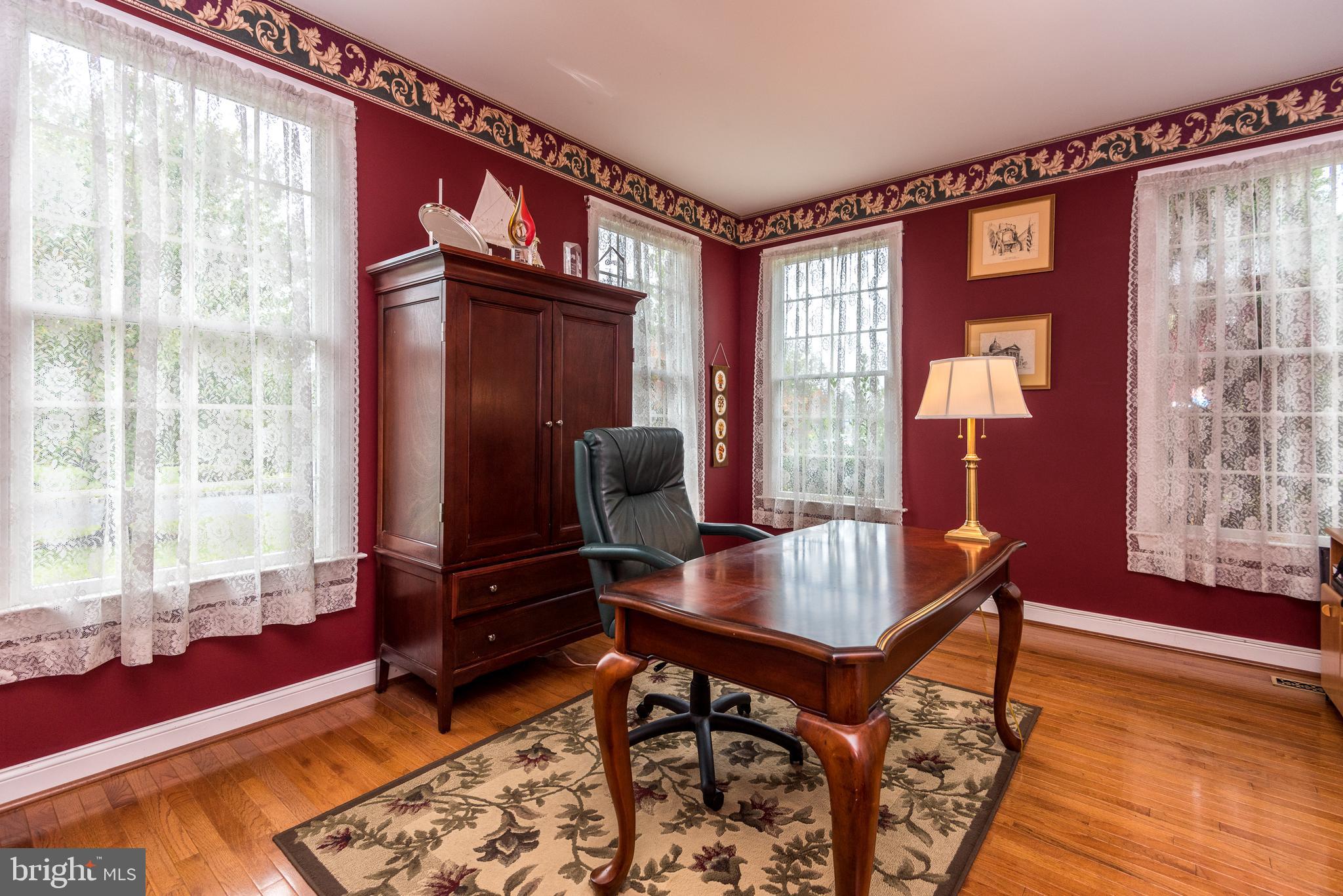 4561 Ridgetop Road Doylestown, PA 18902 - Photo 23 of 39 Gallery Image 23