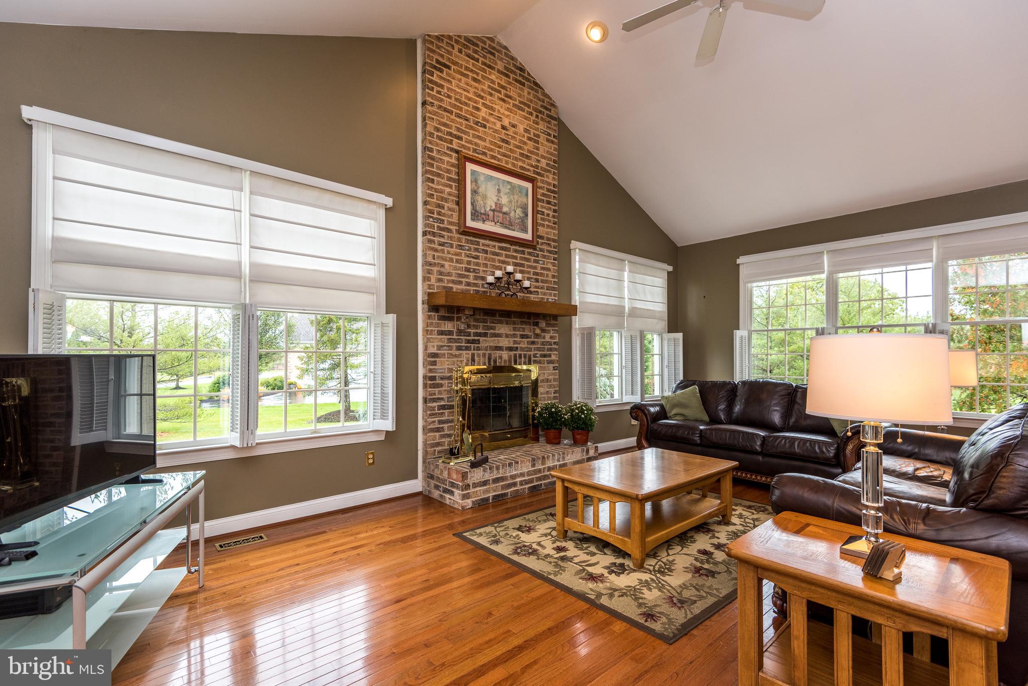4561 Ridgetop Road Doylestown, PA 18902 - Photo 6 of 39 Gallery Image 6