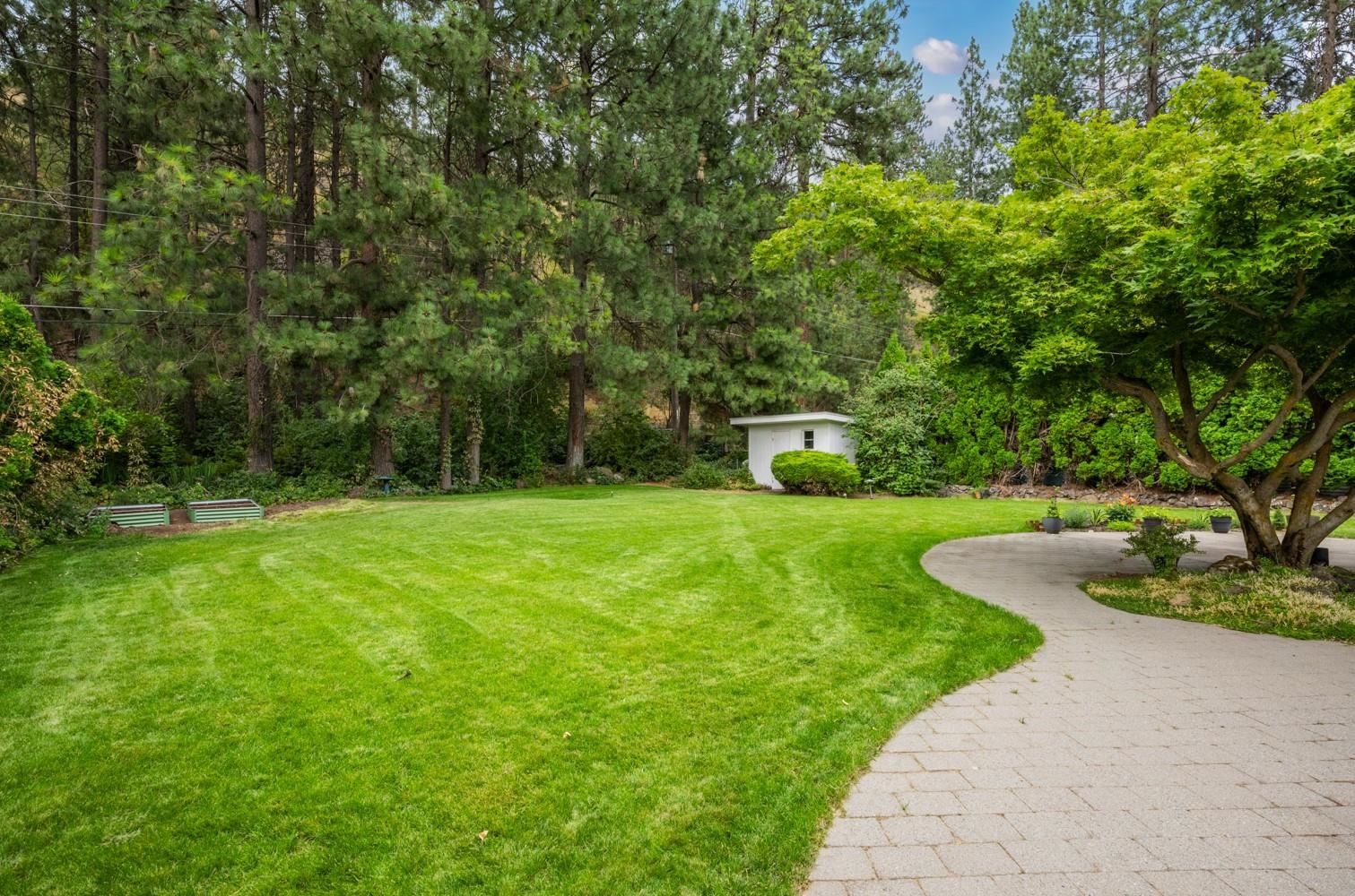 2828 West Weile Avenue Spokane, WA 99208 - Photo 14 of 50