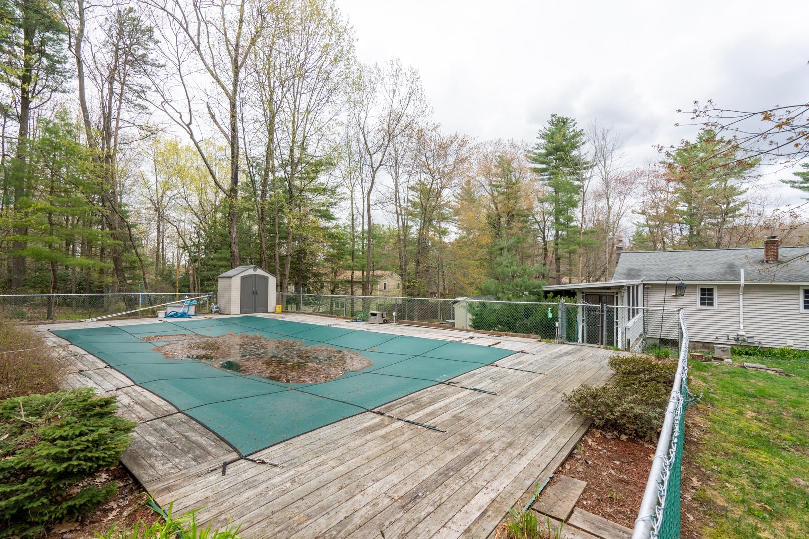 47 Island Pond Road Derry, NH 03038 - Photo 6 of 40