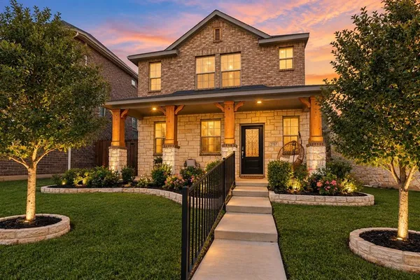 $375,000 | 2757 Acadia Drive, Corinth, TX 76210