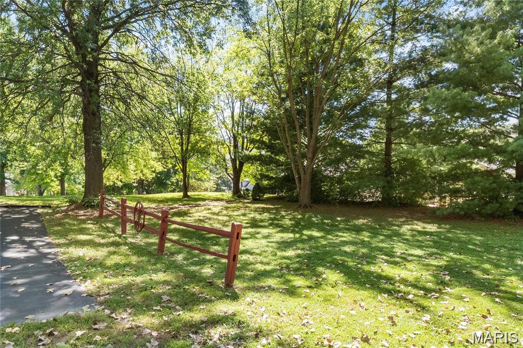 107 Mark Trail Drive Glen Carbon, IL 62034 - Photo 31 of 33