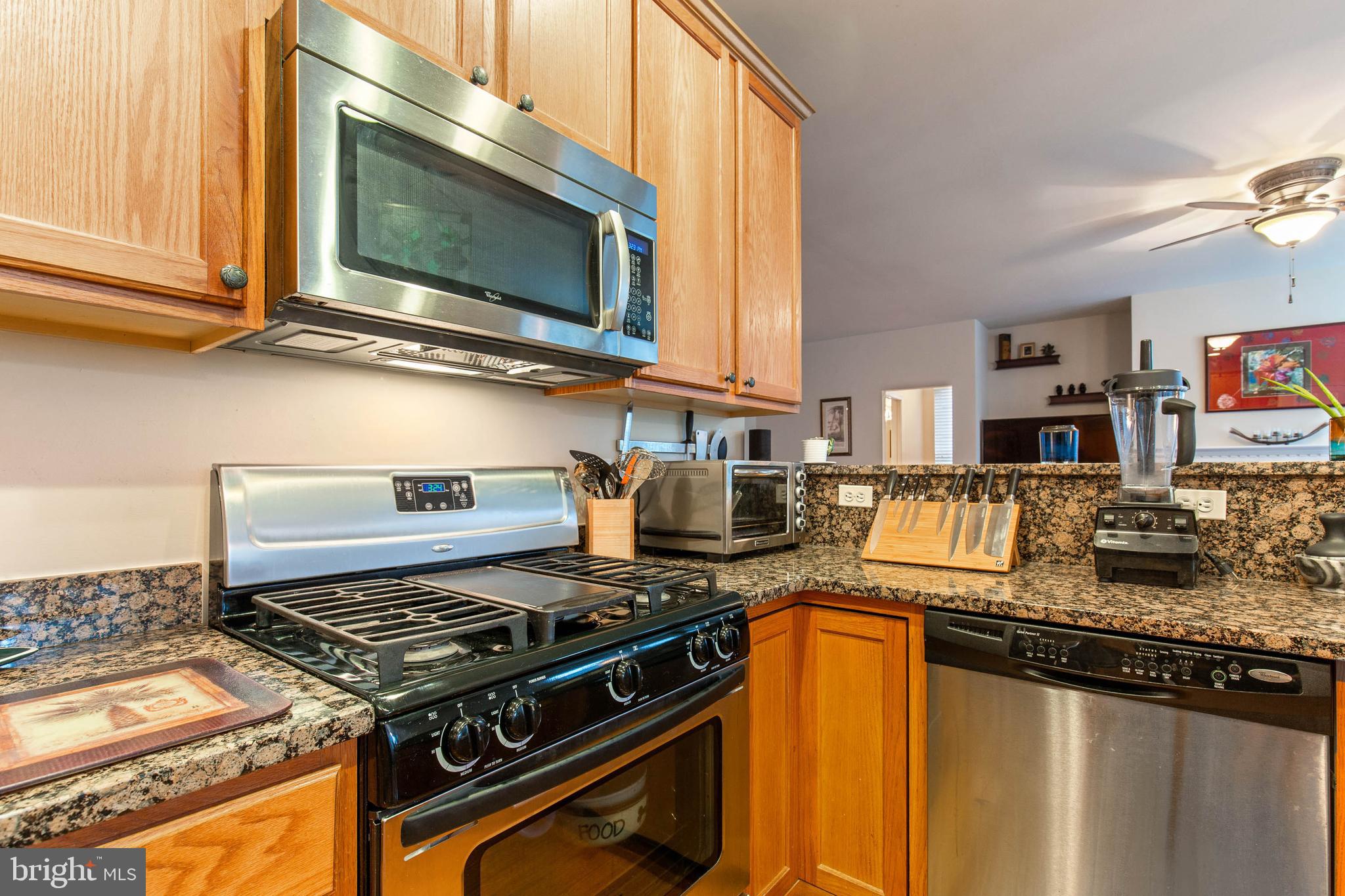 2683 Cast Off Loop Woodbridge, VA 22191 - Photo 12 of 40