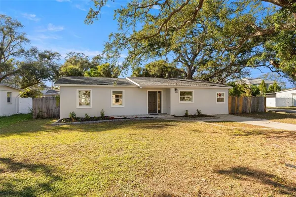 $485,000 | 7301 South West Shore Boulevard, Tampa, FL 33616