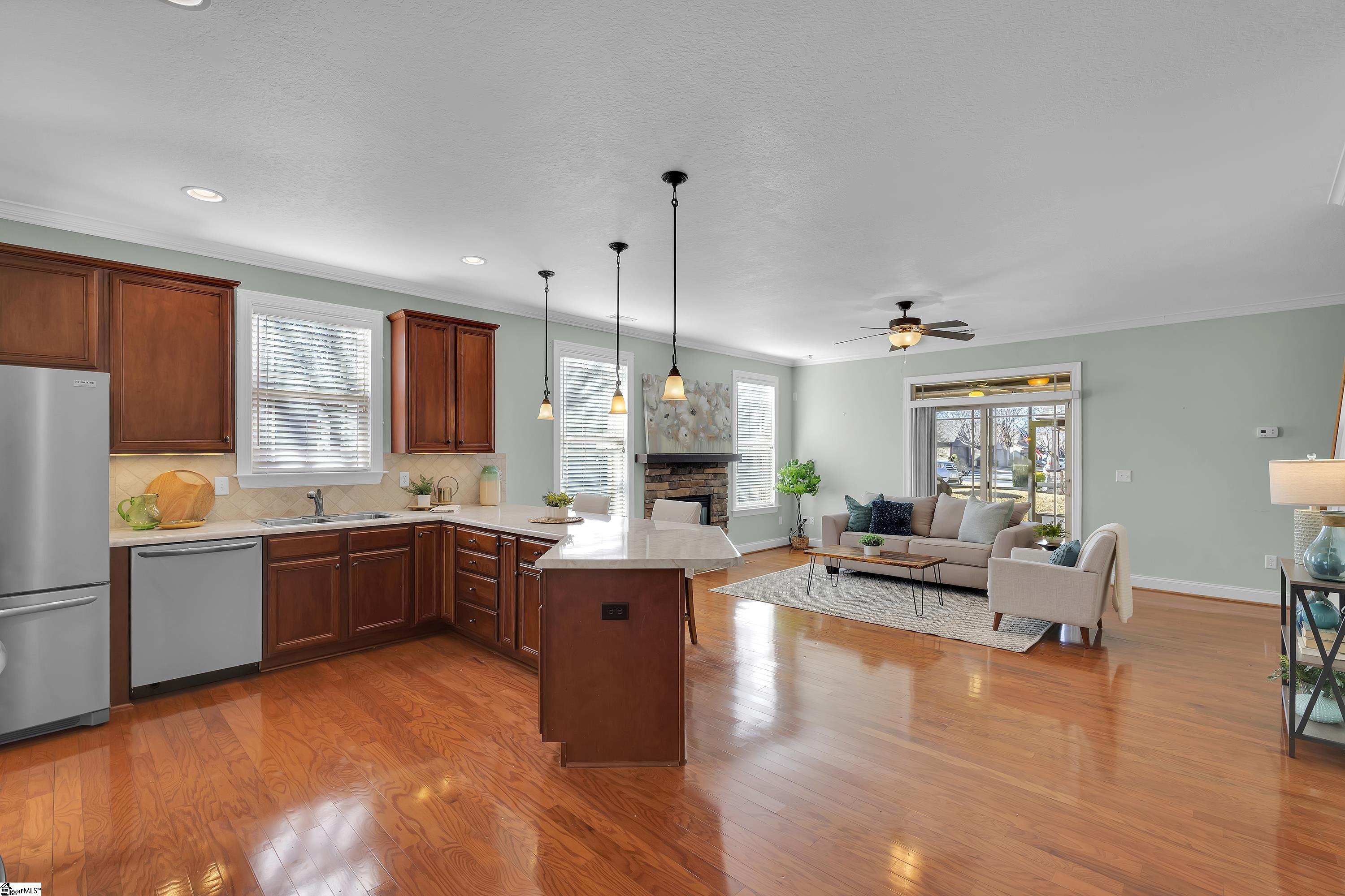 23 Litten Way Greenville, SC 29615 - Photo 9 of 35