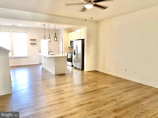 $1,850 | 227 Charterhouse Street, Falling Waters, WV 25419