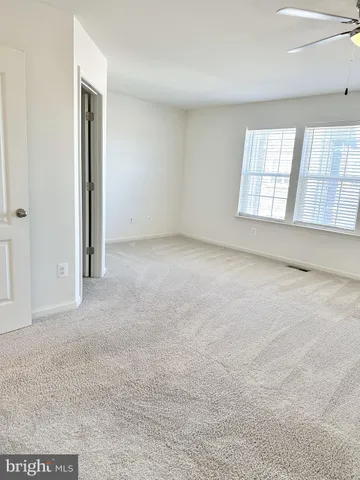 $1,850 | 227 Charterhouse Street, Falling Waters, WV 25419