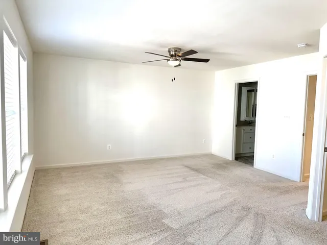 $1,850 | 227 Charterhouse Street, Falling Waters, WV 25419