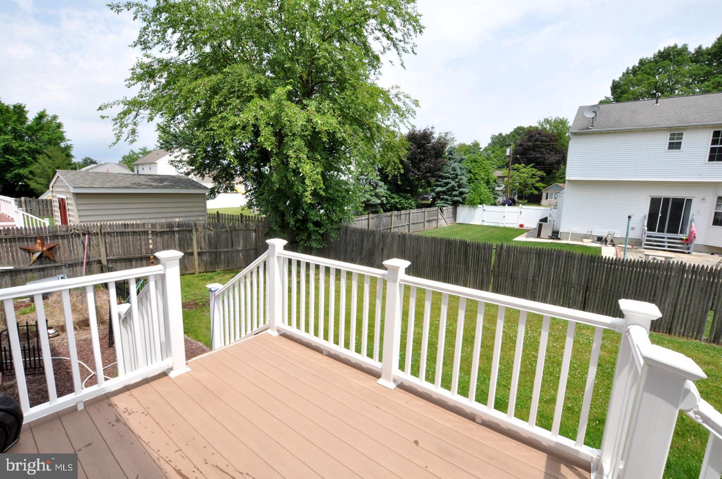 305 Main Street Delran, NJ 08075 - Photo 4 of 38 Gallery Image 4