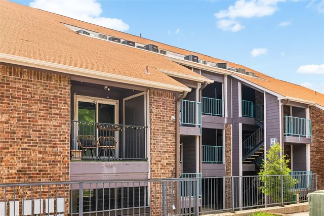 $139,900 | 1840 Burton Drive, Unit 110, Austin, TX 78741