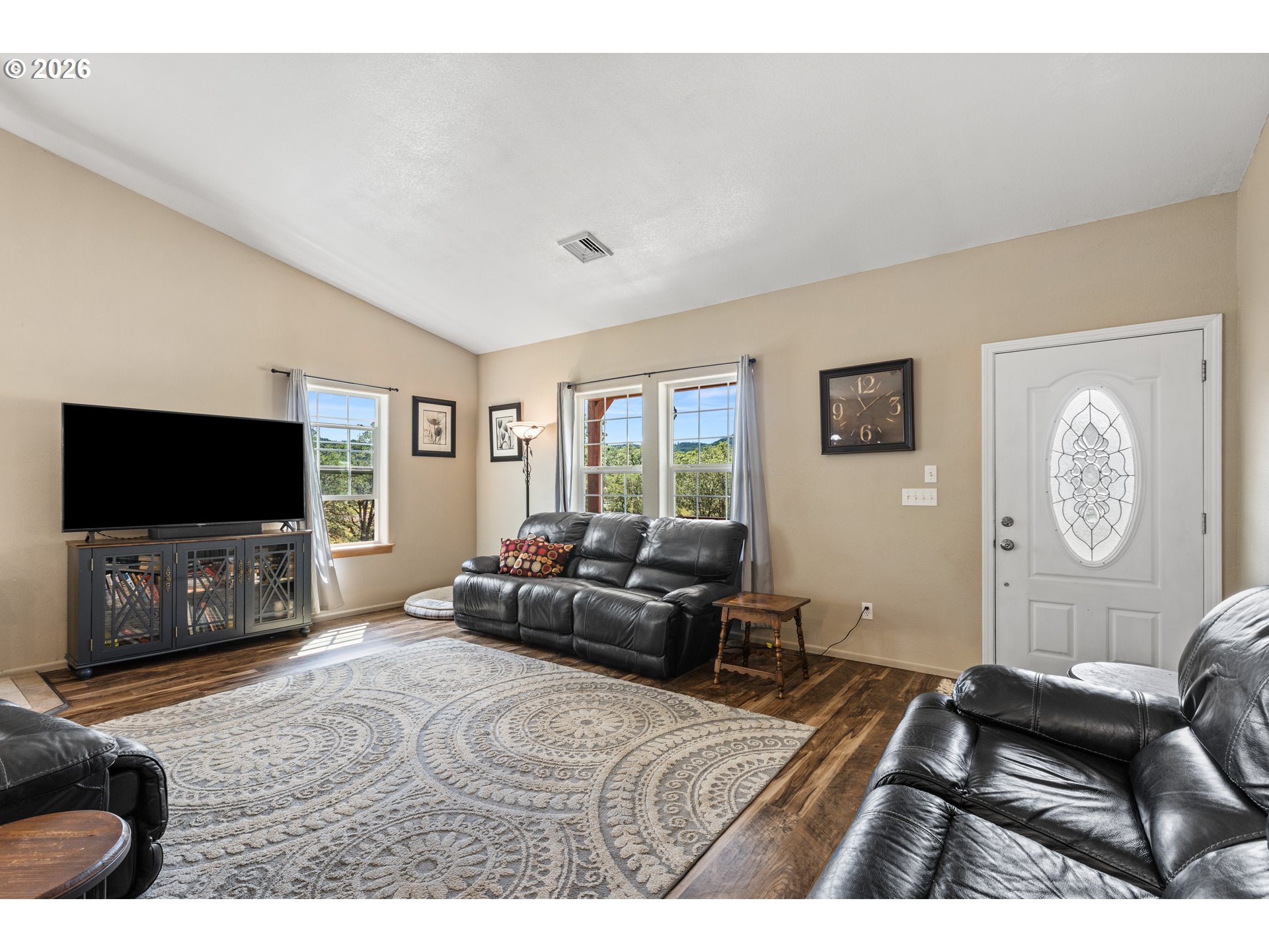 445 Green Valley Road Oakland, OR 97462 - Photo 16 of 48
