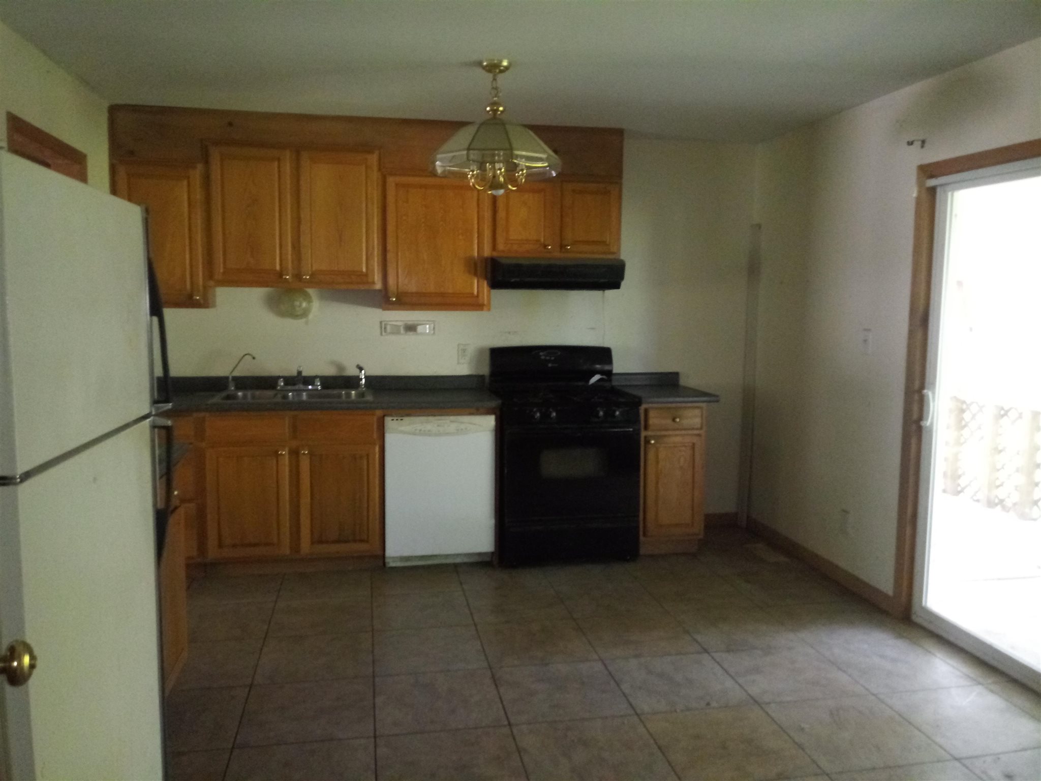 1046 Angus Drive Decatur, IN 46733 - Photo 2 of 3