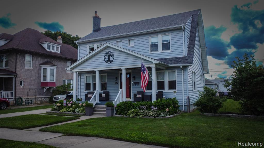 2848 Riverside Drive Trenton, MI 48183 - Photo 2 of 3