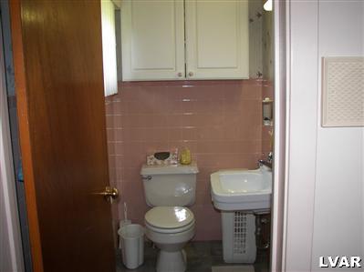 1637 Clearview Road Coplay, PA 18037 - Photo 11 of 18 Gallery Image 11