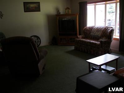 1637 Clearview Road Coplay, PA 18037 - Photo 6 of 18 Gallery Image 6