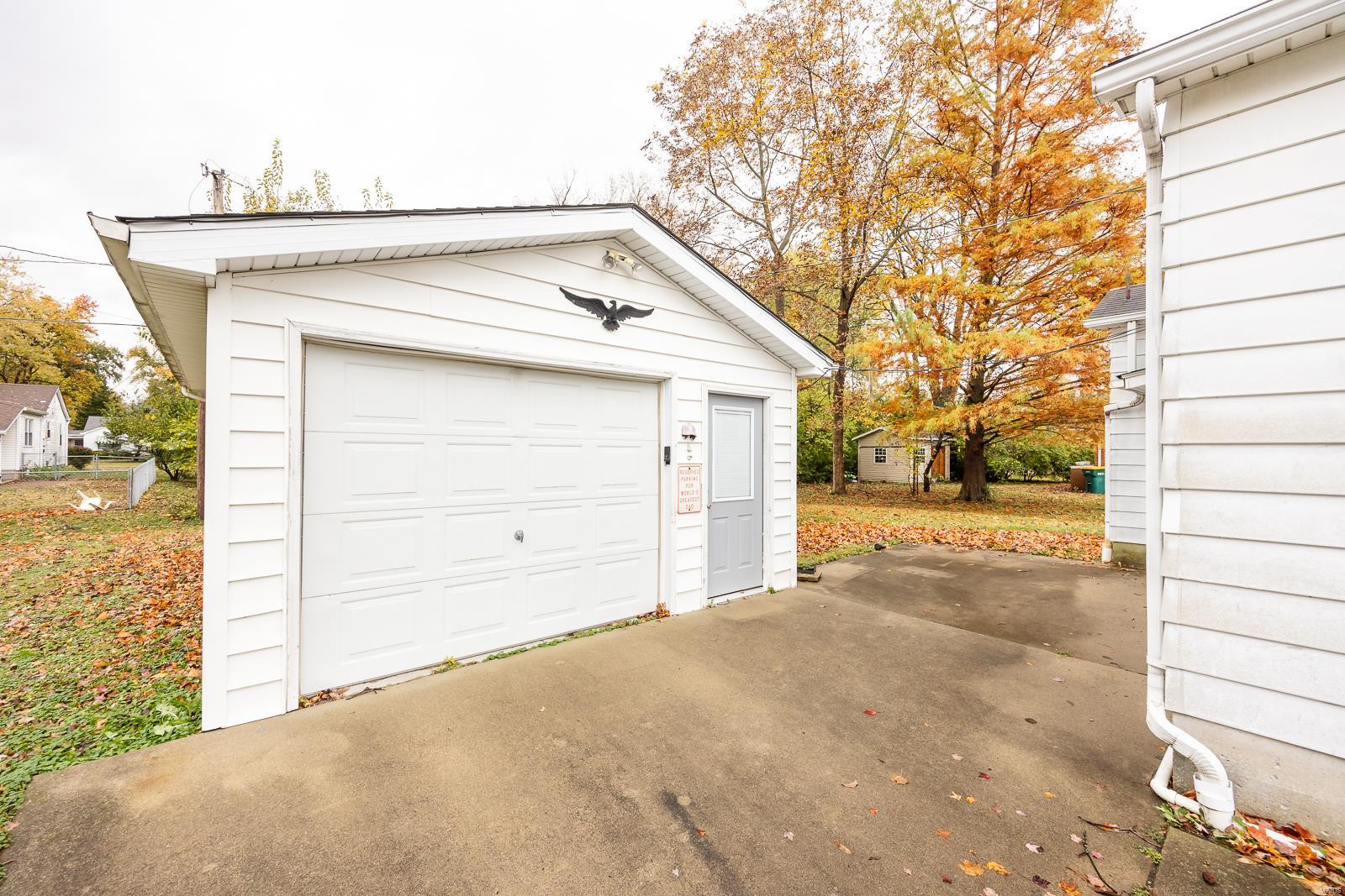 16 North County Road Mascoutah, IL 62258 - Photo 14 of 18 Gallery Image 14