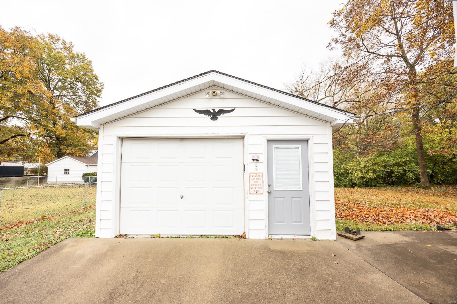 16 North County Road Mascoutah, IL 62258 - Photo 15 of 18 Gallery Image 15