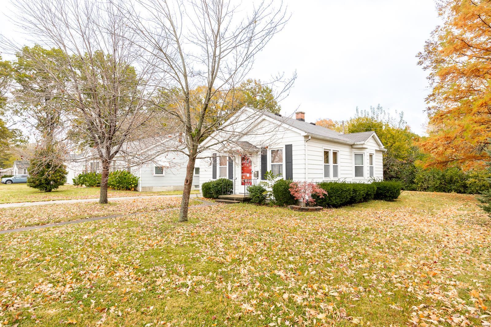 16 North County Road Mascoutah, IL 62258 - Photo 4 of 18 Gallery Image 4