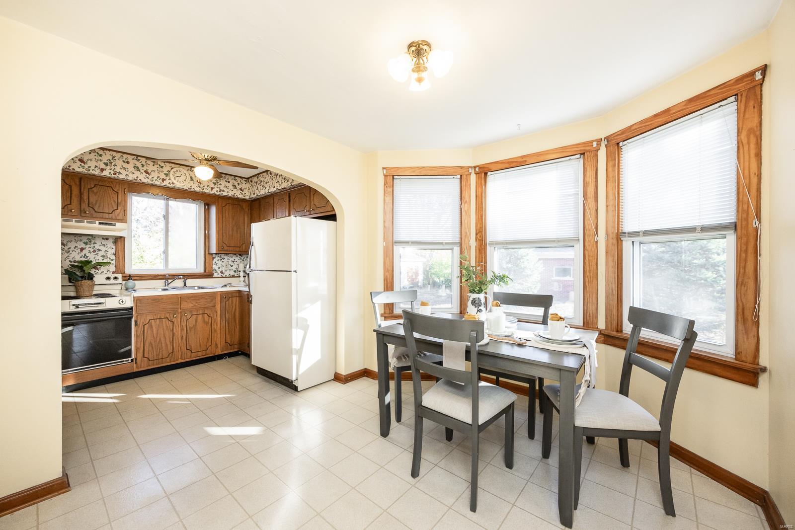 16 North County Road Mascoutah, IL 62258 - Photo 8 of 18 Gallery Image 8