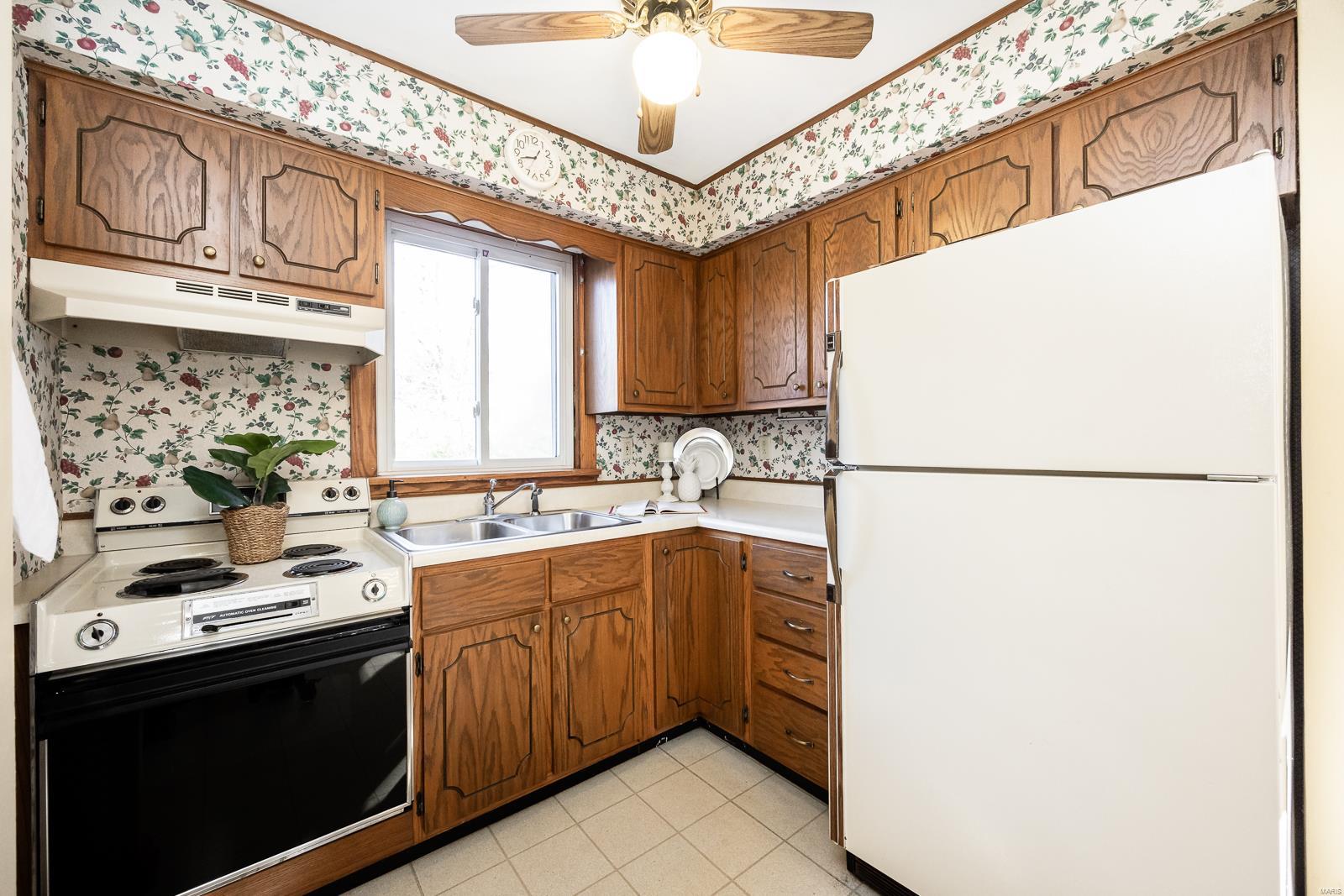 16 North County Road Mascoutah, IL 62258 - Photo 9 of 18 Gallery Image 9