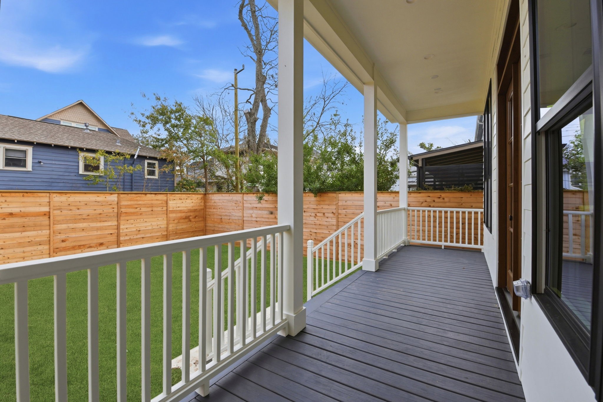 1520 Nicholson Street Houston, TX 77008 - Photo 34 of 39 a view of a balcony with wooden floor
