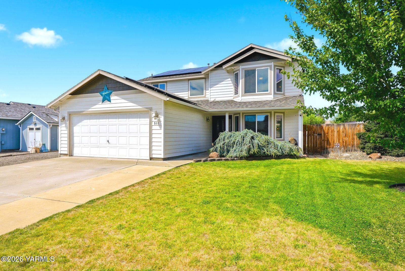 511 Millenium Avenue Moxee, WA 98936 - Photo 4 of 39 Front Yard