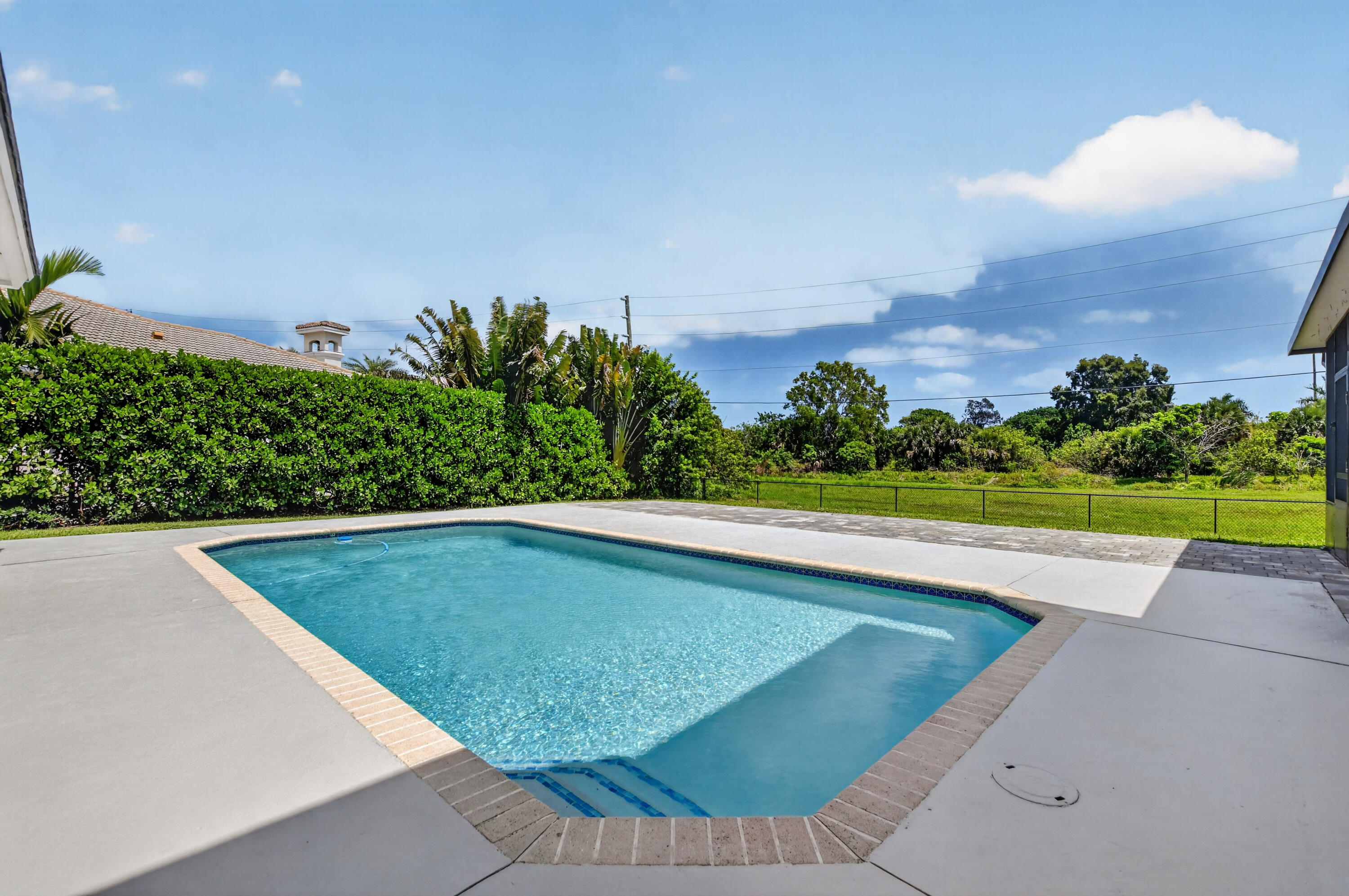 7548 Fairway Trail Boca Raton, FL 33487 - Photo 44 of 51 Pool
