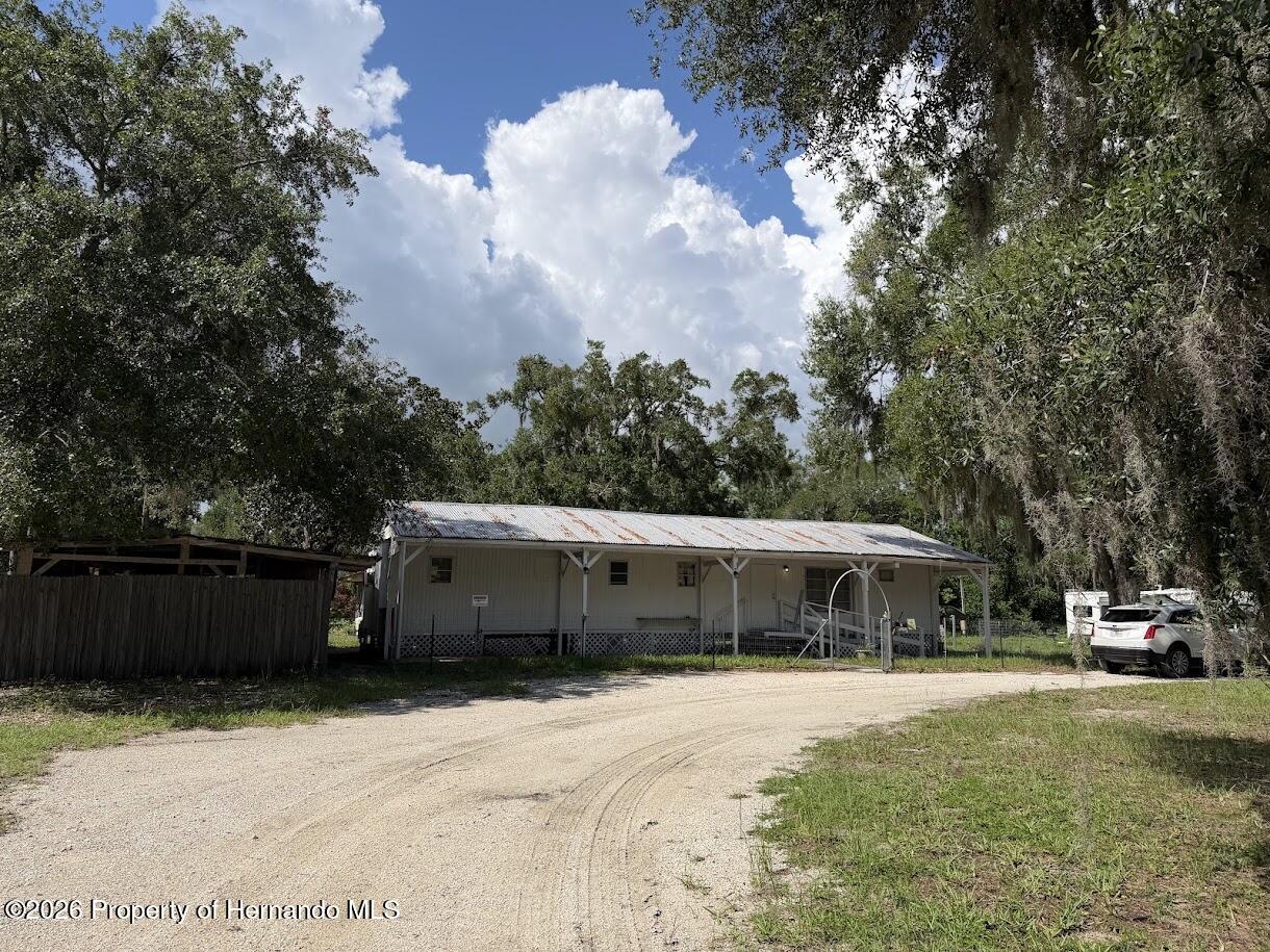 18640 County Line Road Spring Hill, FL 34610 - Photo 1 of 23