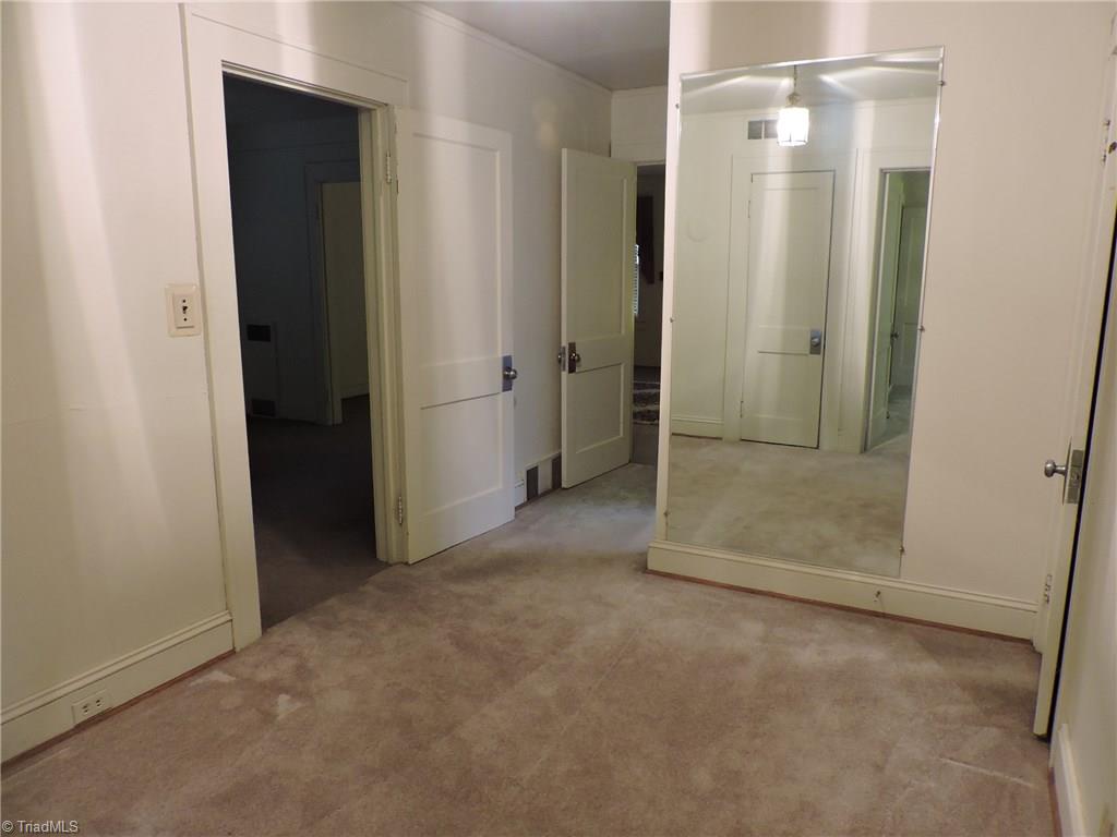 402 Spring Street Thomasville, NC 27360 - Photo 15 of 26 Gallery Image 15