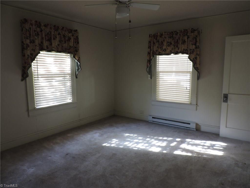 402 Spring Street Thomasville, NC 27360 - Photo 21 of 26 Gallery Image 21