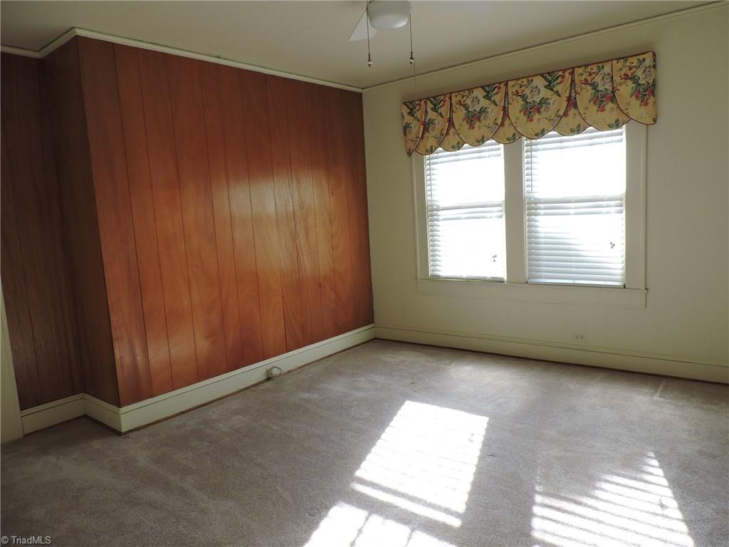402 Spring Street Thomasville, NC 27360 - Photo 23 of 26 Gallery Image 23